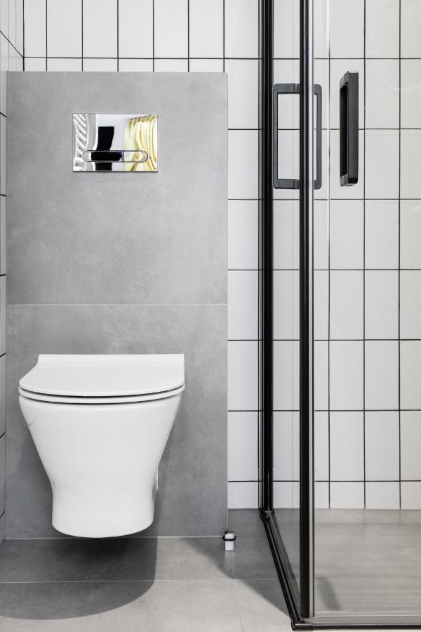 Househost Apartament: Ul. Miodowa 42/42A Krakow Bagian luar foto